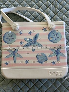 NWOT BOGG BAG Pink & White Striped Tote with Blue Seashell Motif
